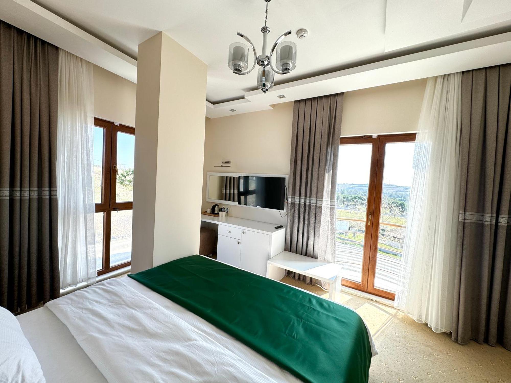 Green Roof Hotel & Spa Terkos Eksteriør billede